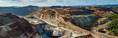 Mineral-ore-processing-stage-mobile.jpg